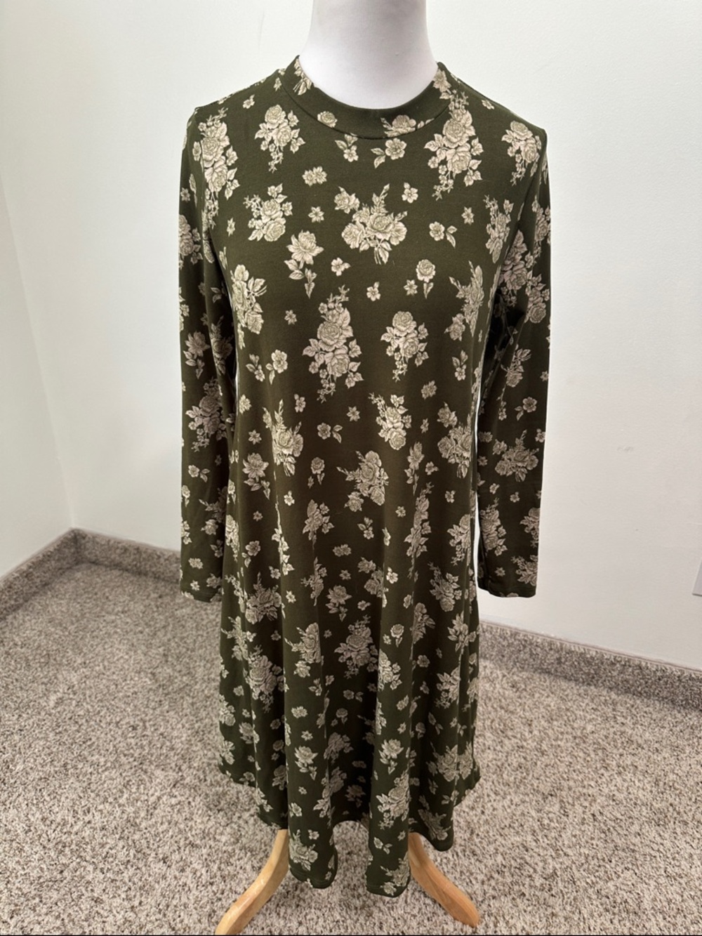 🍐 Reborn J Midi Dress